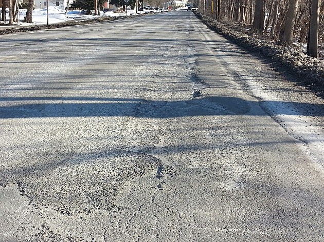 Utica Pot Holes