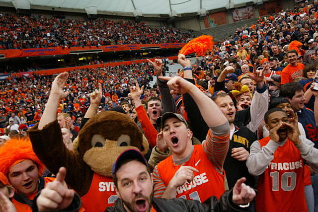 Syracuse Student-Athletes Held Maskless Party With Over 50 People