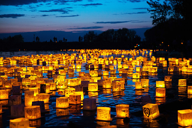 Light the Water at Magical Water Lantern Festival in New York