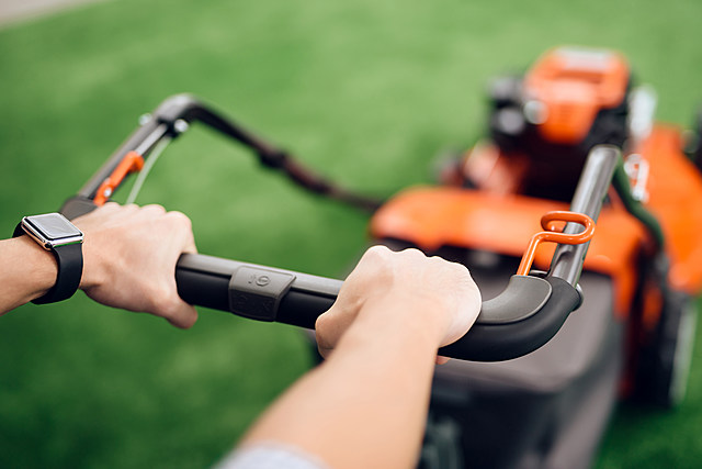 Goodbye Gas Powered Mowers! New Bill Would Bans Sales in New York State