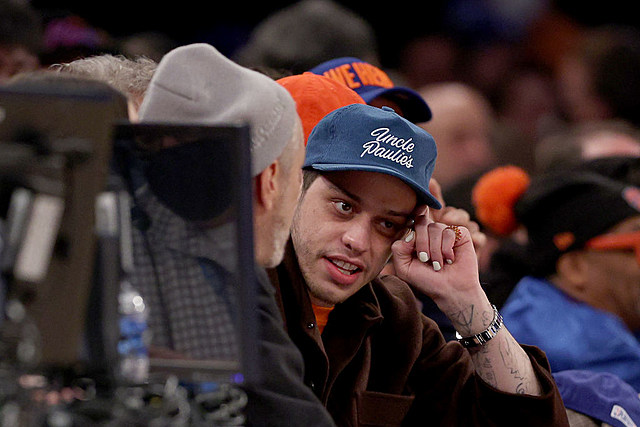 Pete Davidson Welcomed Back to City He Called 'Trash' With SU Crowd of Boos