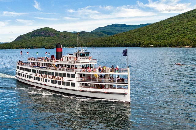 Brunch & Beauty On The Water; Steamboat Tours Back In Lake George