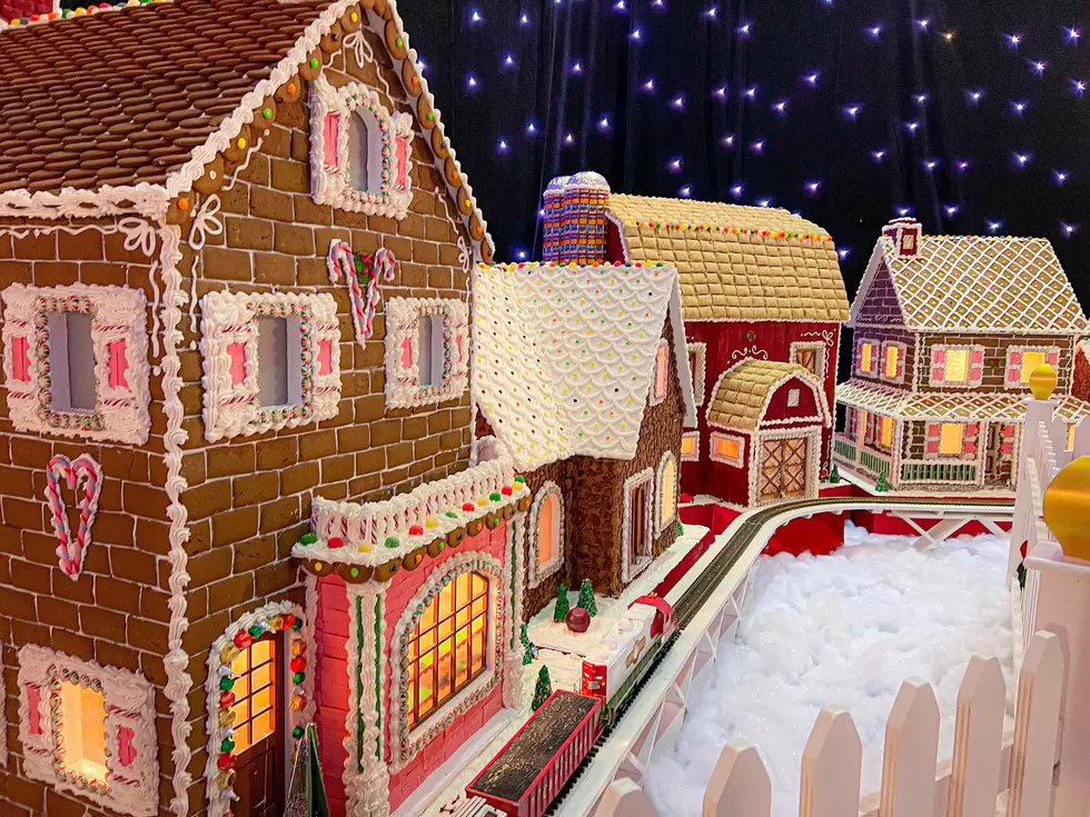 When Does Award Winning Gingerbread Village Open at Turning Stone