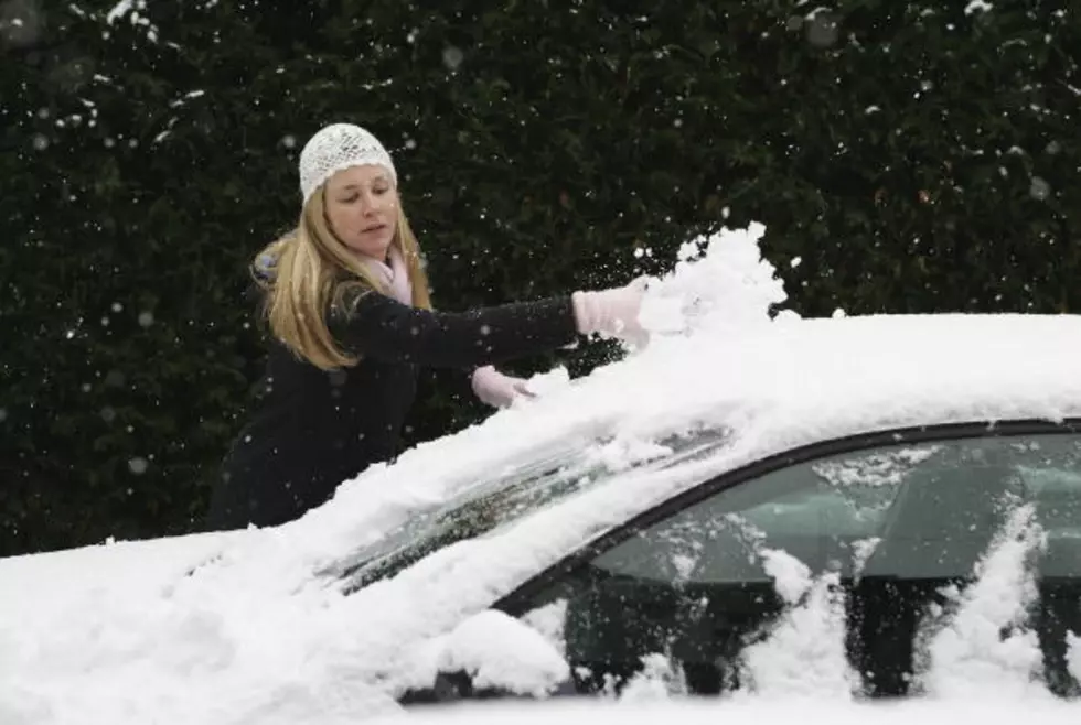 Winter Weather Causing Messy Monday Morning Commute