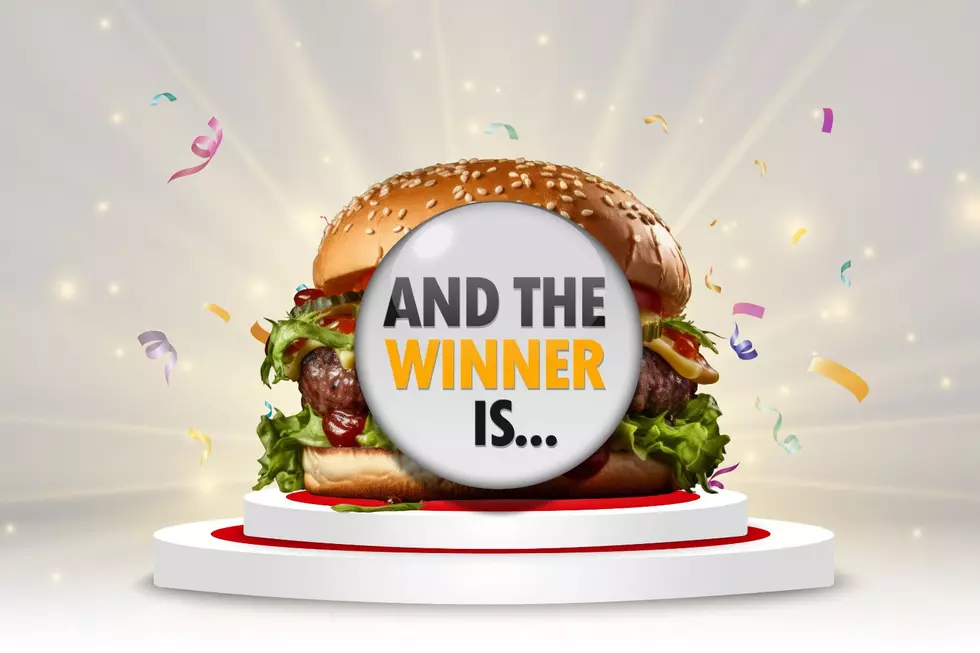 New York’s Best Burger of 2025 Has Been Crowned — And It Packs Some Serious Heat