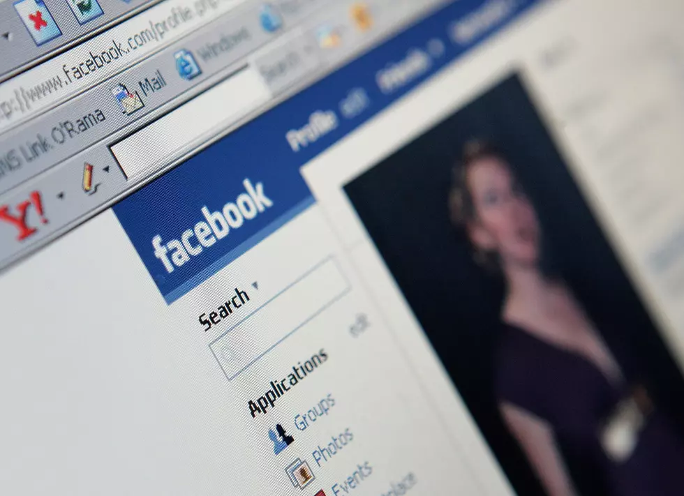 Your Private Photos May Now Be Public Thanks to Facebook Bug Affecting Millions